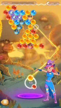 Bubble Witch Saga 3 screenshot showing shot planning and mobile HUD elements
