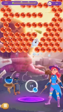 Bubble Witch Saga 3 gameplay screenshot with bright mobile puzzle visuals